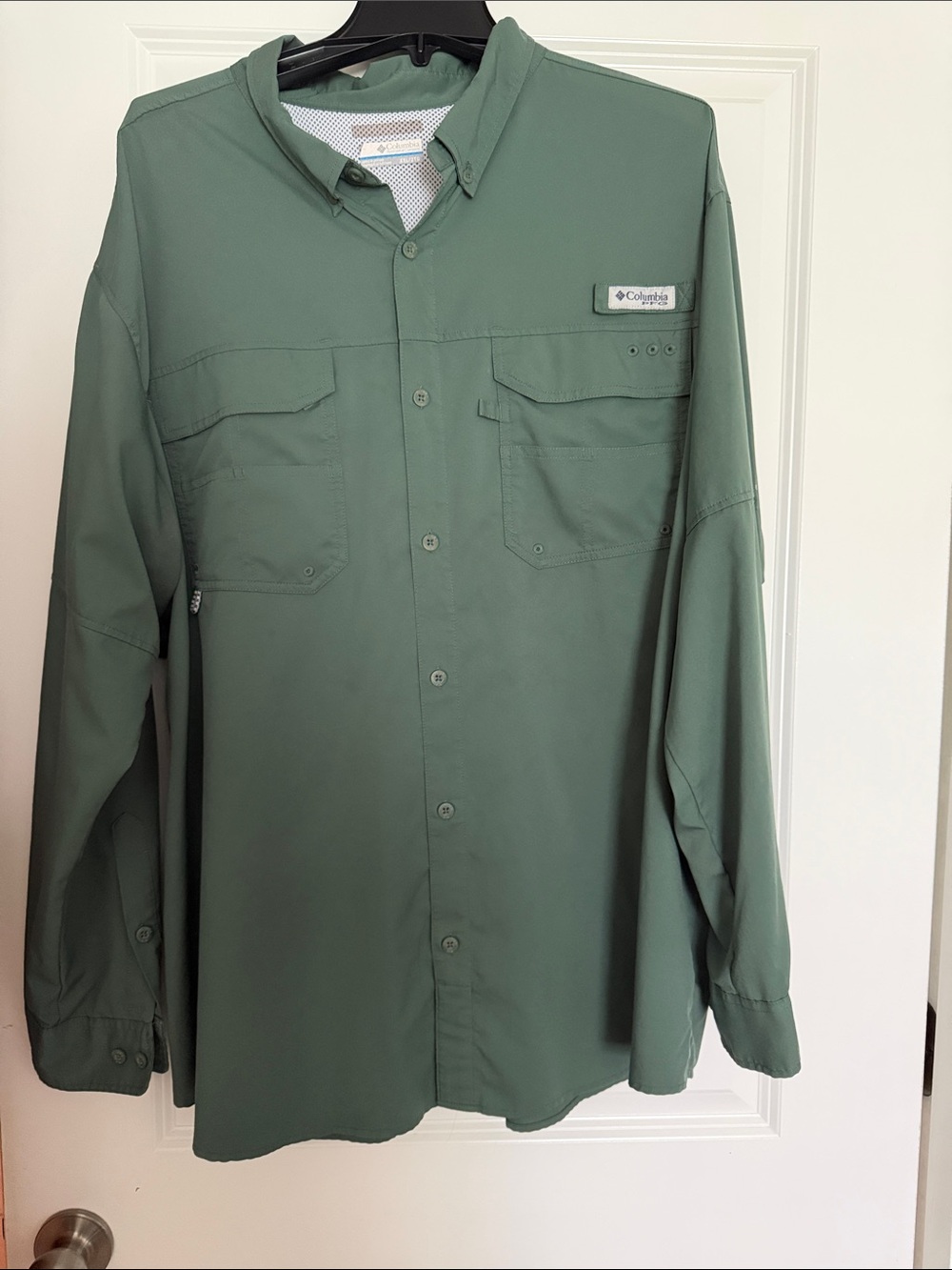 Columbia Lightweight Button-Front Fishing Shirt - Sage Green